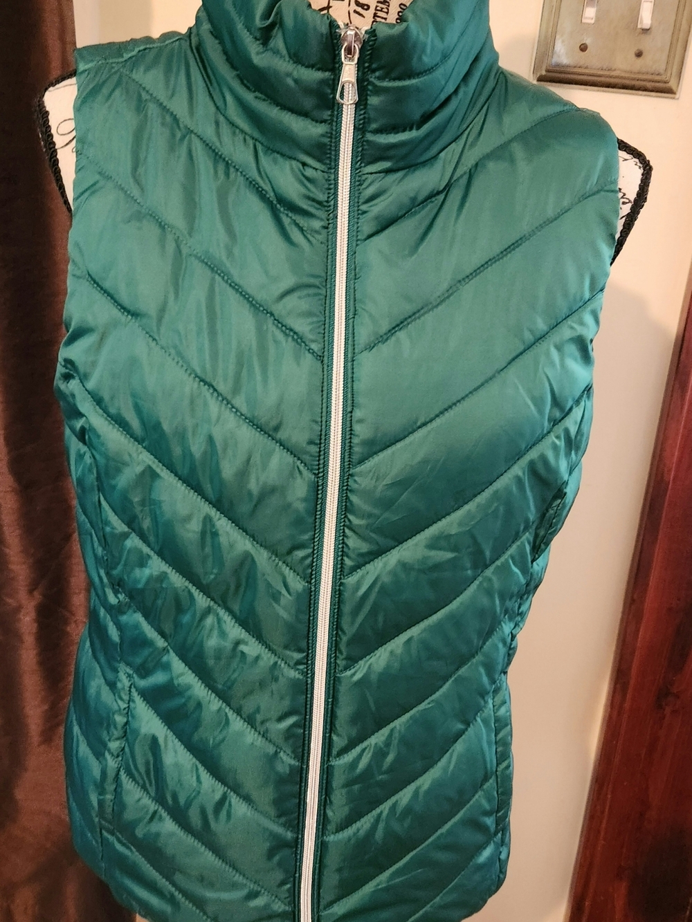 SO Teal Quilted Puffer Vest with Stand Collar Medium